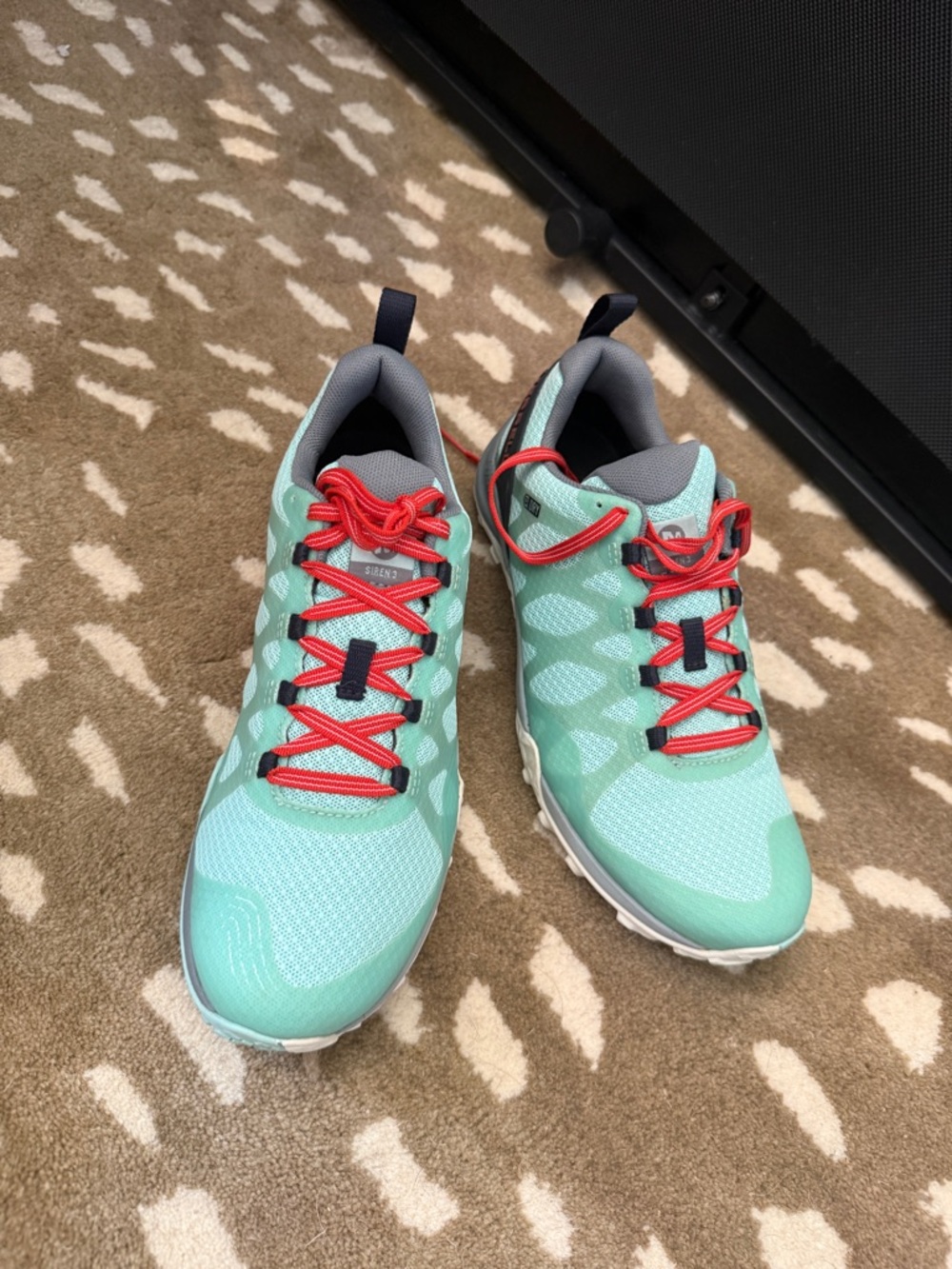 Merrell Aqua Teal Athletic Sneakers with Red Laces